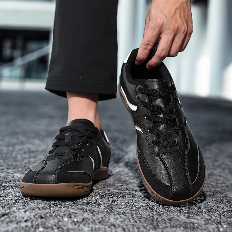 Women Shoes Big W - أحذية كبيرة الحجم مقاس 48 واسعة