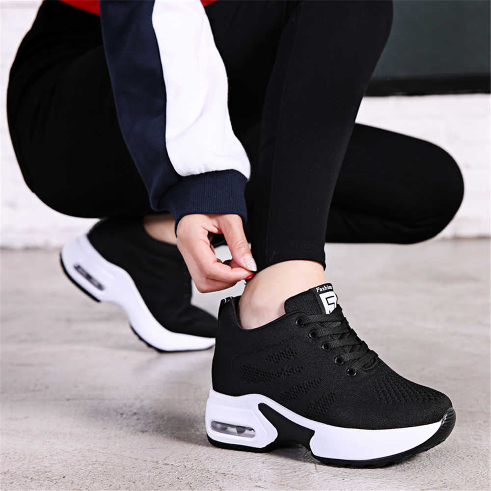 Women Shoes Types - ارتفاع يصل النسيج أفضل أحذية رياضية