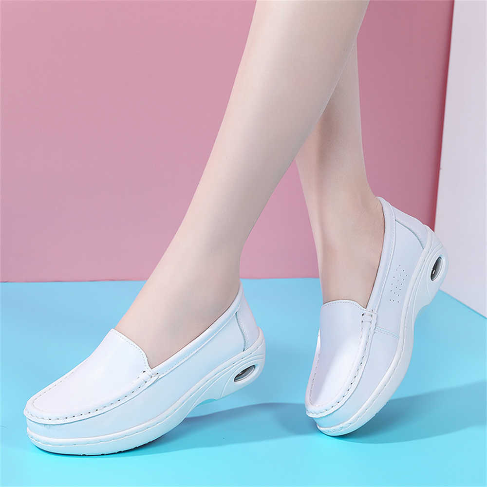 Women Shoes Types - مكتنزة الأبيض وحيد كعب أحذية أكسفورد
