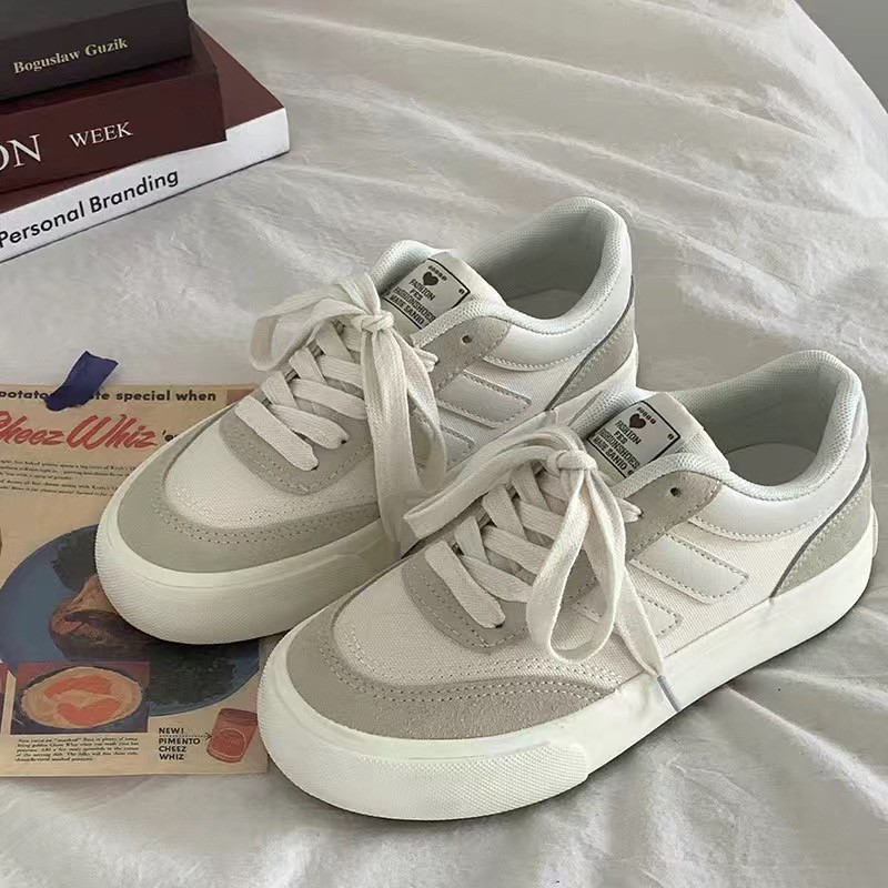 Women Shoes Hong Kong - أحذية قماشية ذات نعل سميك للنساء