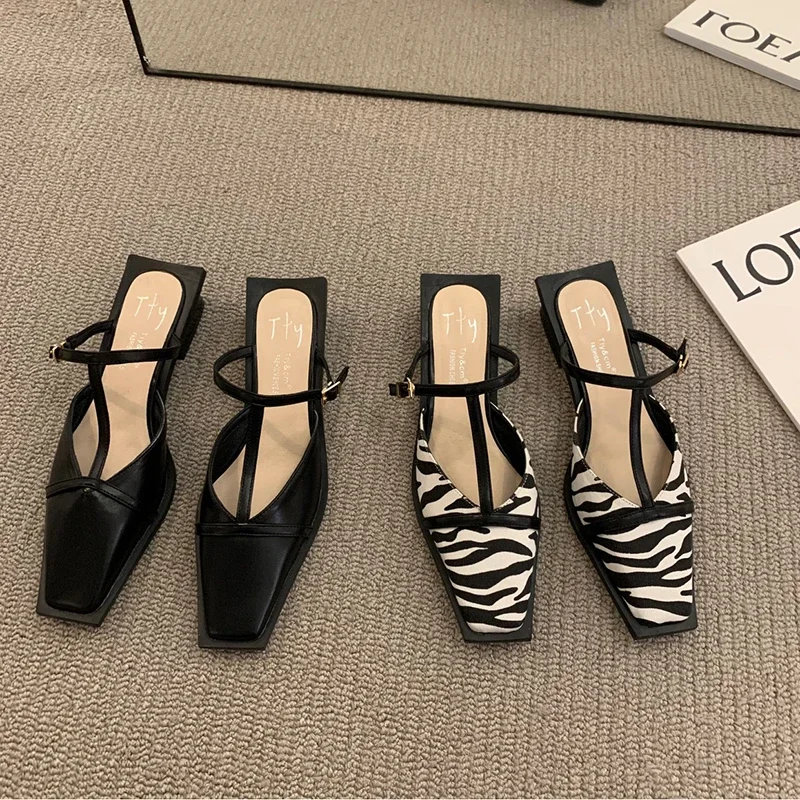 Women Shoes Zara - صنادل نسائية بمقدمة مربعة مسطحة ،