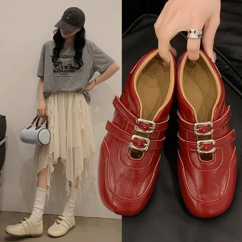 أحذية نسائية عصرية بمقدمة مستد - مراجعة Women Shoes For Walking وسعره