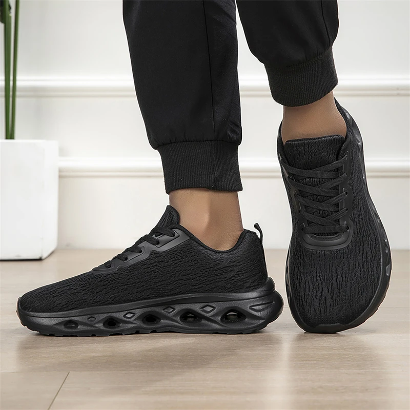 أحذية مشي كبيرة الحجم 36-46 لل - مراجعة Women Shoes Big W وسعره