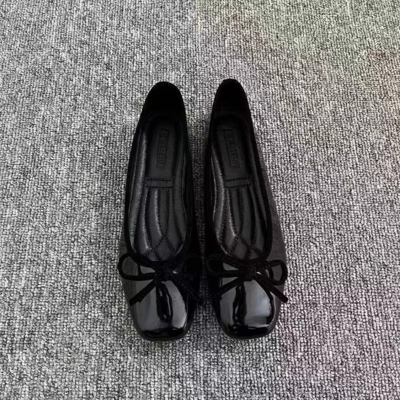أحذية باليه نسائية بمقدمة مربع - مراجعة Women Shoes Casual وسعره