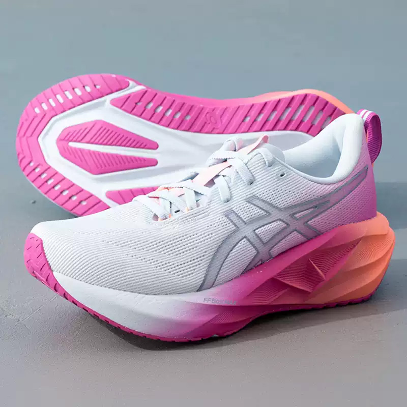 حذاء الجري Asics NOVABLAST 5 ل - مراجعة Women Shoes Hong Kong وسعره