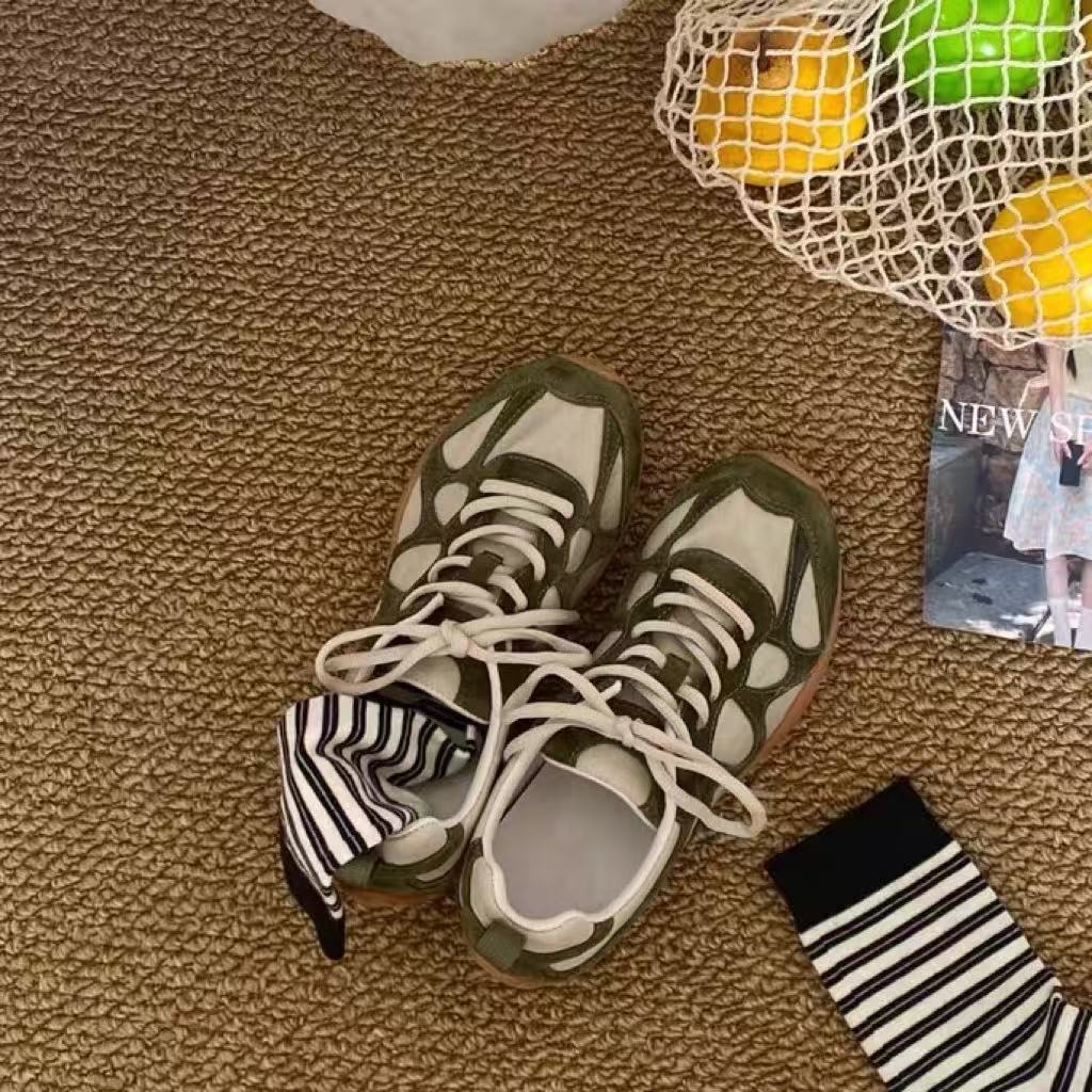 أحذية رياضية نسائية كلاسيكية ب - مراجعة Women Shoes For Walking وسعره