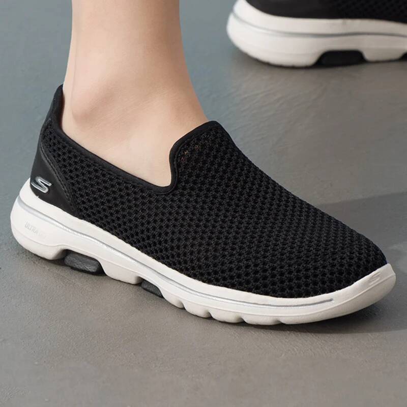 سكيتشرز 124163-Bkw حذاء نسائي  - مراجعة Women Shoes Hong Kong وسعره
