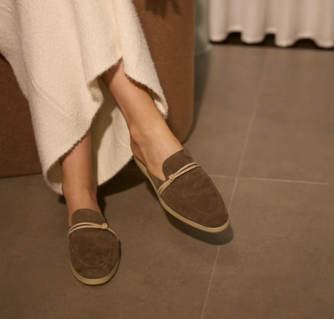 مصمم فاخر الشرق الأوسط شرابة ا - مراجعة Women Shoes Zara وسعره