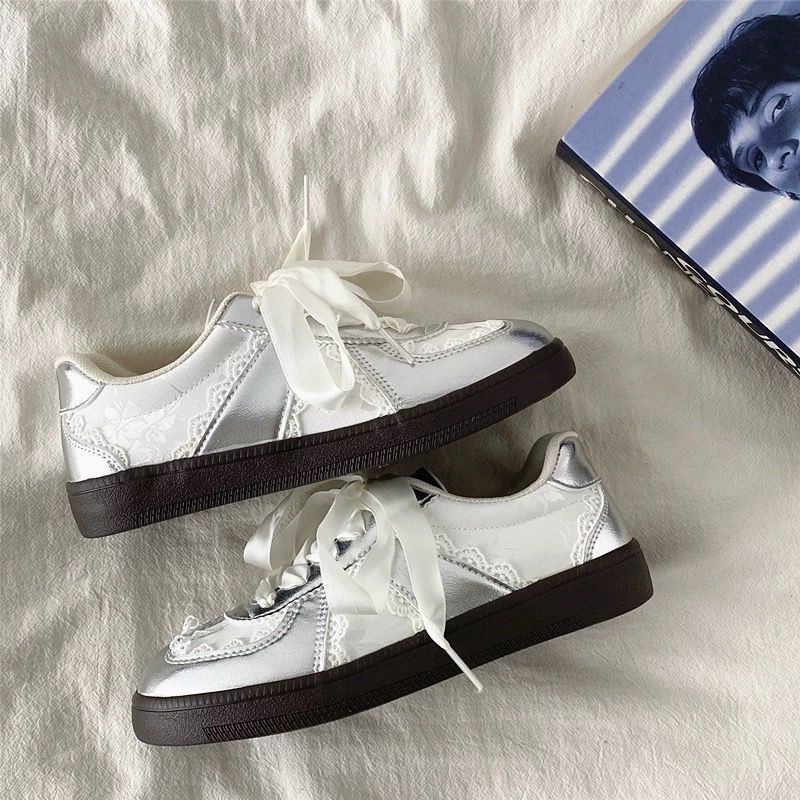 أحذية رياضية نسائية من ماركة ف - مراجعة Women Shoes Store وسعره