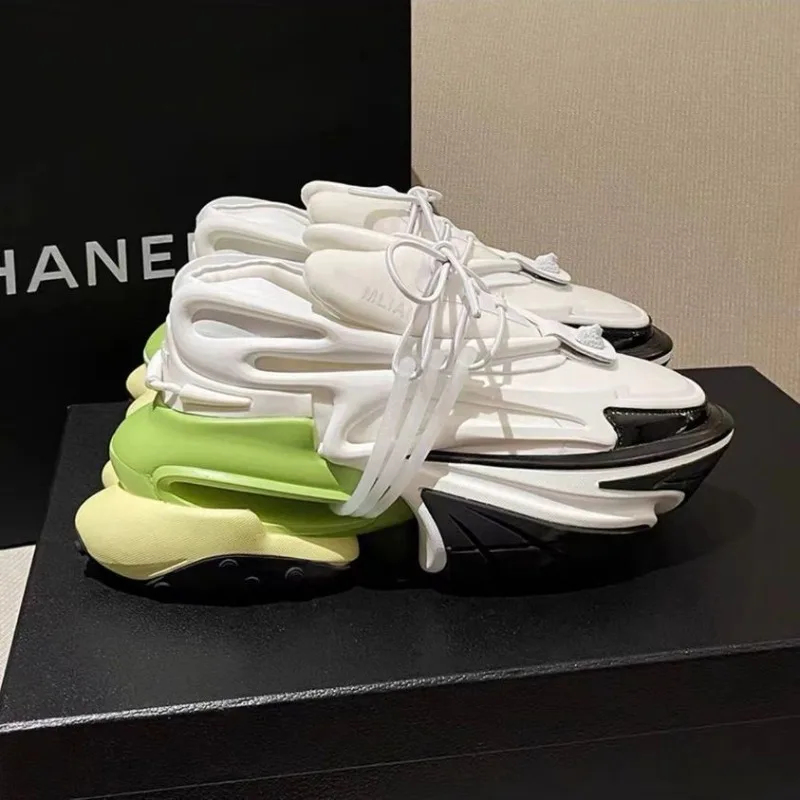 أحذية رياضية للجنسين موديل 202 - مراجعة Women'S Shoes Vs Men'S وسعره