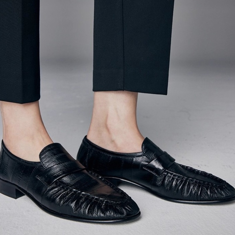 أحذية نسائية فاخرة جديدة مصنوع - مراجعة Women Shoes Casual وسعره