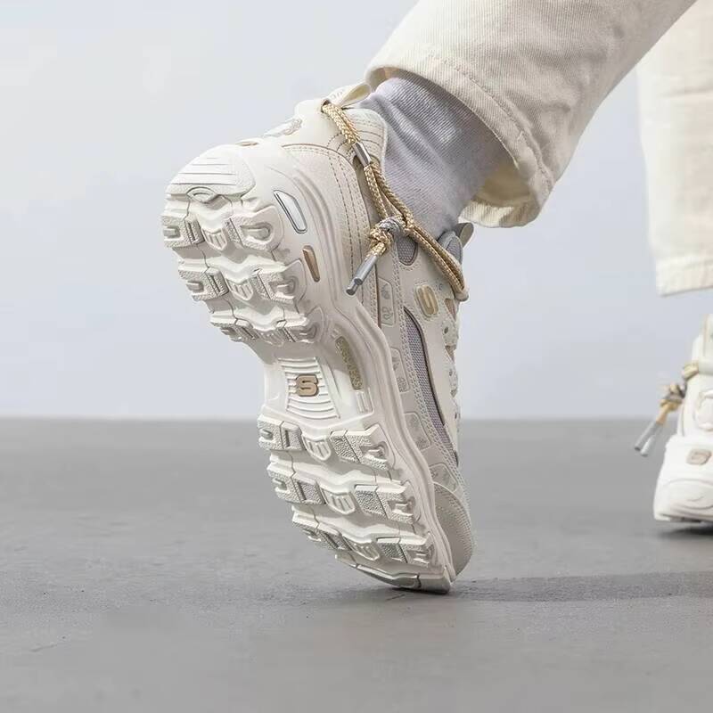 أحذية سكيتشرز الجديدة للنساء D - مراجعة Women Shoes Hong Kong وسعره
