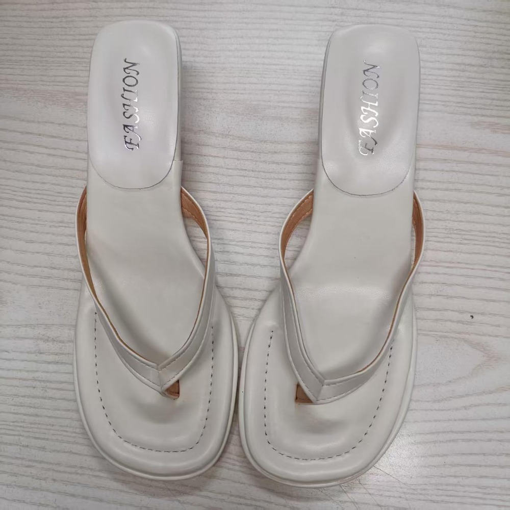 صندل بكعب نحيف برأس مربع للنسا - مراجعة Women Shoes Zara وسعره