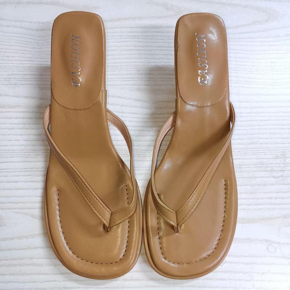 صندل بكعب نحيف برأس مربع للنسا - مراجعة Women Shoes Zara وسعره