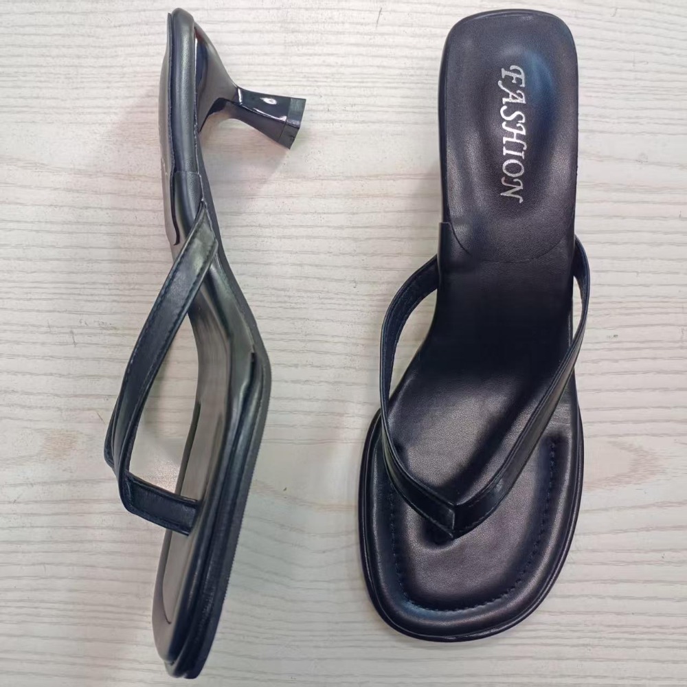 صندل بكعب نحيف برأس مربع للنسا - مراجعة Women Shoes Zara وسعره
