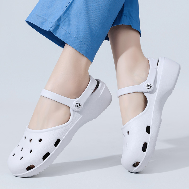أحذية كروك للنساء، صنادل صيفية - مراجعة Women'S Shoes Crocs وسعره