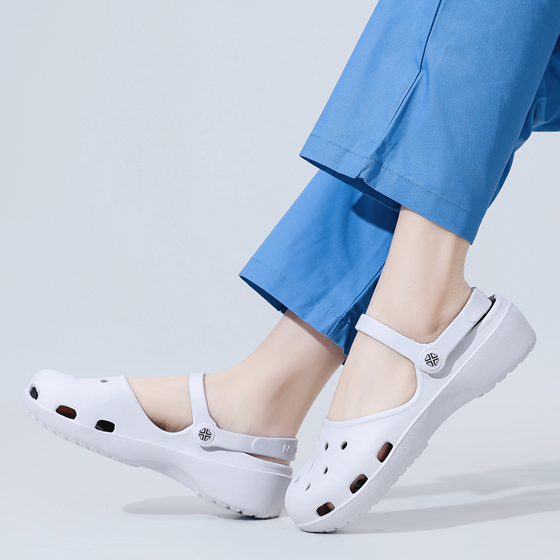 أحذية كروك للنساء، صنادل صيفية - مراجعة Women'S Shoes Crocs وسعره